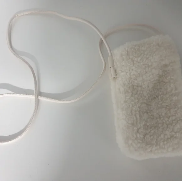 Super soft sheepskin mini bag - Picture 5 of 9